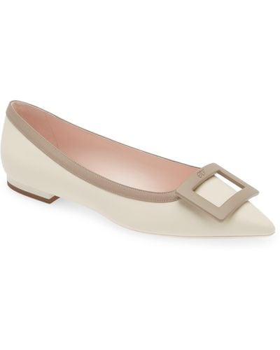 Roger Vivier Gommettine Buckle Pointed Toe Flat - Natural