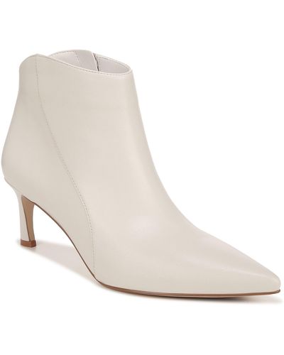 27 EDIT Naturalizer Felix Pointed Toe Bootie - White