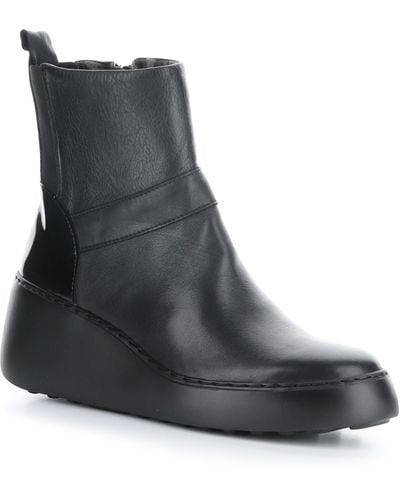 Fly boots black friday deals hotsell