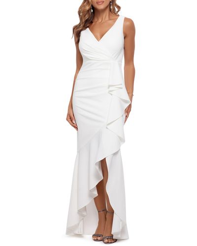 Betsy & Adam V-neck Cascade Ruffle High-low Gown - White