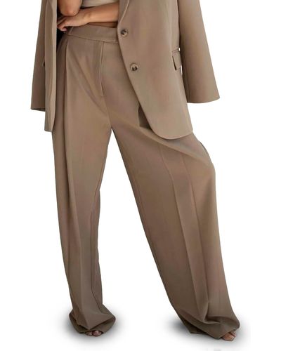 RE ONA Joey Pleated Wide Leg Suit Pants - Natural