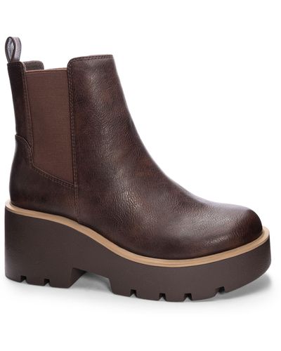 Dirty Laundry Rabbit Smooth Platform Chelsea Boot - Brown