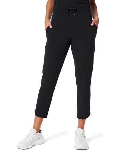 Spanx Spanx Casual Fridays High Waist Crop Tapered Pants - Black