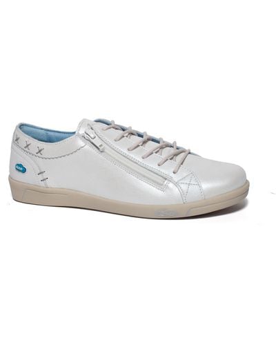 Cloud Aika Water Resistant Sneaker - White
