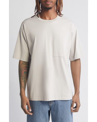 BP. Oversize Pocket T-shirt - White