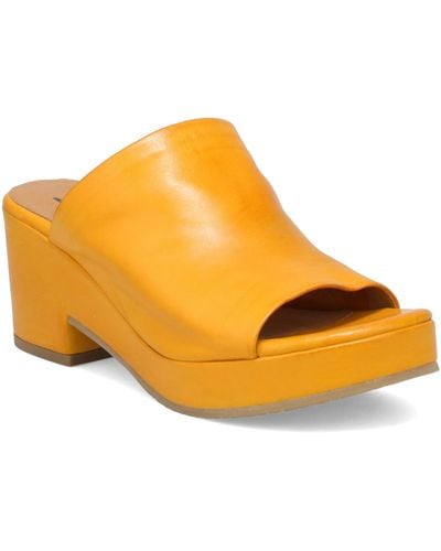 Miz Mooz Gwen Platform Sandal - Orange