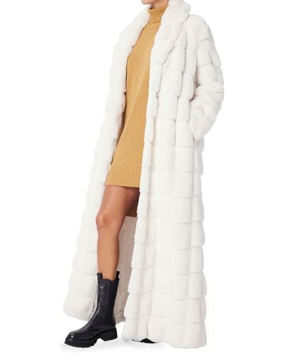LITA by Ciara The Encore Faux Fur Coat - White