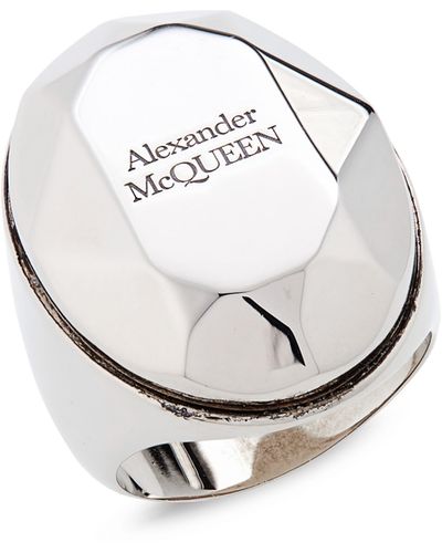 Alexander McQueen Faceted Logo Signet Ring - Metallic
