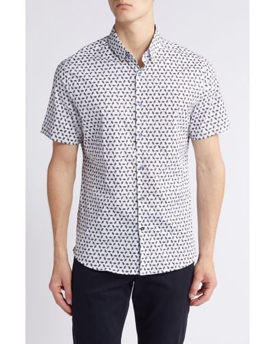 Stone Rose Bee Print Short Sleeve Stretch Button-up Shirt - White