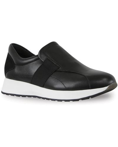 Munro Laurel Slip-on Sneaker - Black