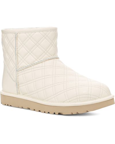 UGG ugg(r) Classic Mini Ii Quilted Genuine Shearling Lined Bootie - White