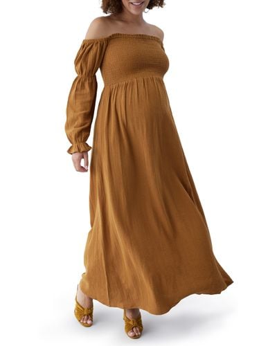Ingrid & Isabel The Dream Off The Shoulder Long Sleeve Cotton Maternity Midi Dress - Brown