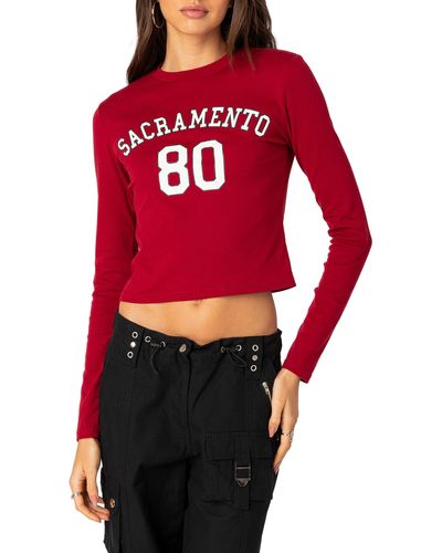 Edikted Sacramento 80 Long Sleeve Graphic Crop T-shirt - Red