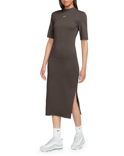 Nike Sportswear Essential Crewneck Midi Dress - Brown