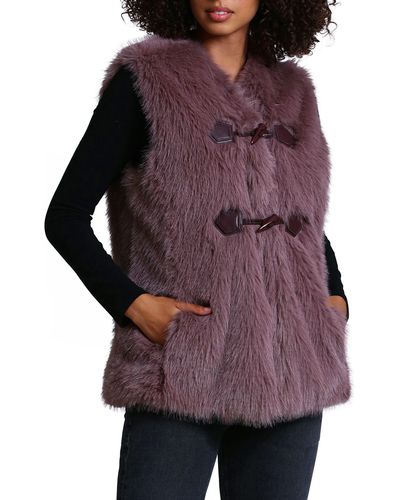 Avec Les Filles toggle Front Faux Fur Vest - Purple