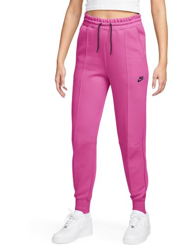 Nike Sportswear Tech Fleece sweatpants - Pink
