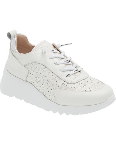 Wonders Platform Wedge Sneaker - White