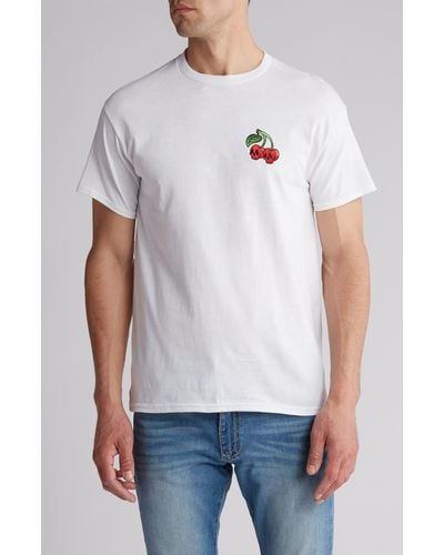 Retrofit Skull Cherry Chest Patch Cotton T-shirt - White