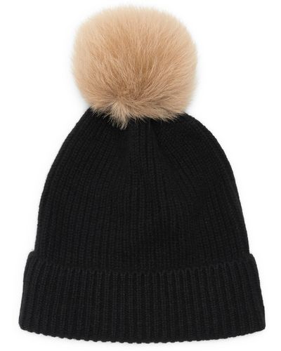 Amicale Cashmere Knit Beanie With Genuine Shearling Pompom - Black