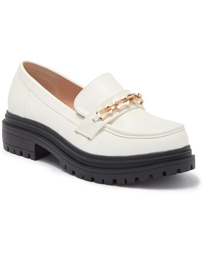 In Touch Footwear Chain Detail Platform Lug Loafer - White