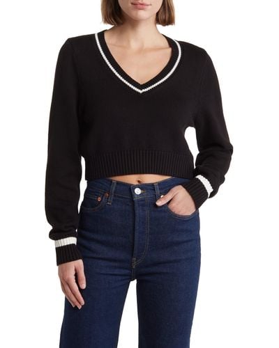 BCBGeneration V-neck Crop Pullover Sweater - Black