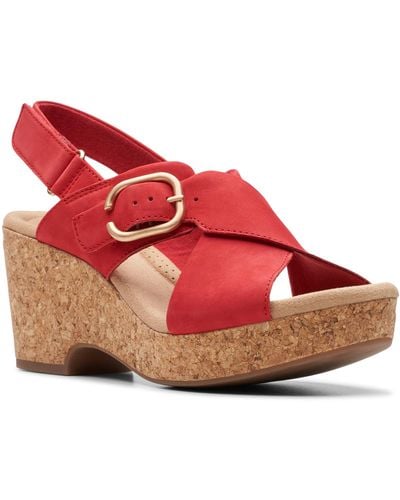 Clarks Giselle Dove Platform Sandal - Red