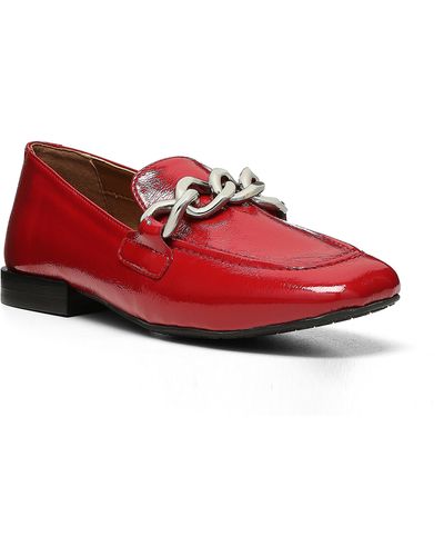 Donald J Pliner Bethany Curb Chain Loafer In Tomato At Nordstrom Rack - Red