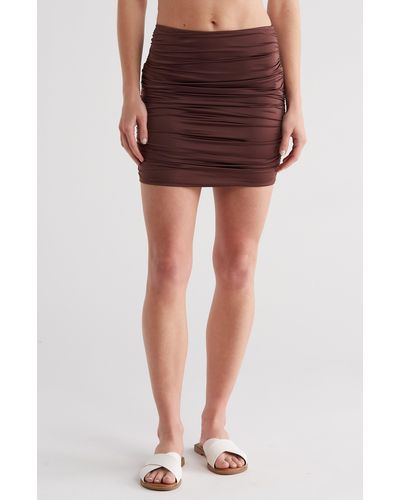 GOOD AMERICAN Ruched Miniskirt - Red