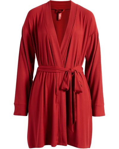 Skims Soft Lounge Short Robe - Red