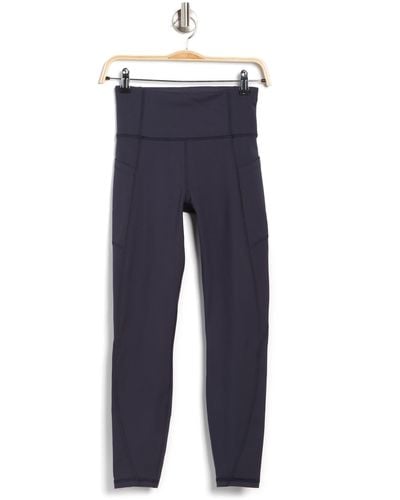 Jessica Simpson Sportswear Women's Standard Tummy Control Pocket Capri  Legging, Baked Apple, Medium