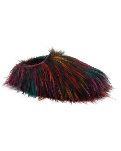 Fuzzy slippers on sale steve madden