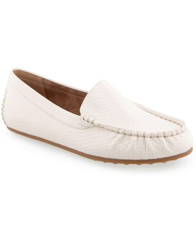 Aerosoles Over Drive Loafer - White