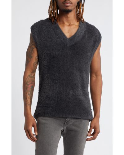 TOPMAN Faux Fur V-neck Sweater Vest - Black