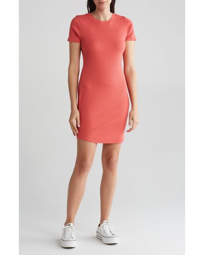 Melrose and Market Short Sleeve Crewneck Mini Dress - Red