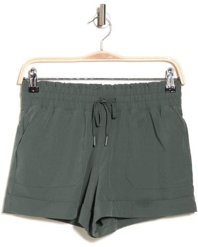 90 Degrees Running Shorts In Sage At Nordstrom Rack - Gray