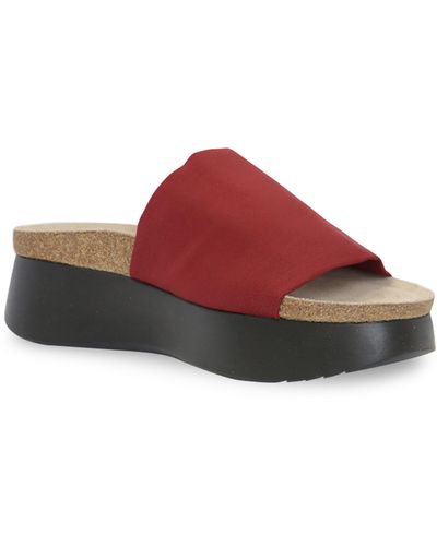 Munro Nalia Platform Sandal - Red