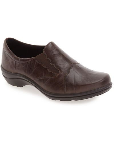 Romika 'cassie 24' Flat In Tartuffo Leather At Nordstrom Rack - Brown