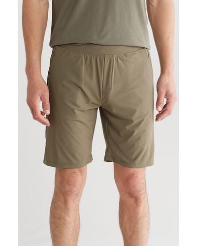 Kenneth Cole Water Repellent Active Stretch Running Shorts - Green