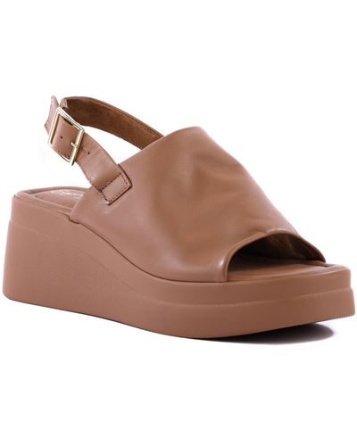 Seychelles Magnificent Leather Wedge Sandal - Brown