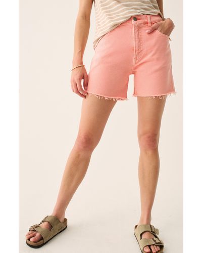 Faherty Raw Edge Sunwashed Stretch Denim Shorts - Pink