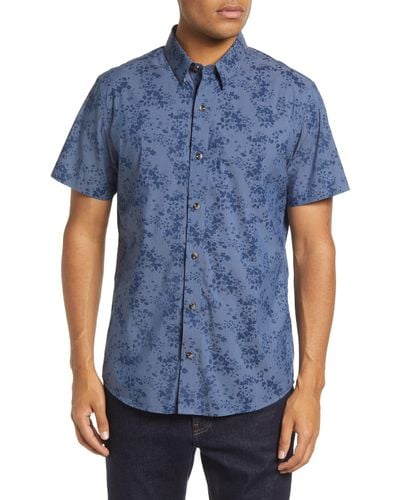 Travis Mathew Exclusive Club Short Sleeve Button-up Shirt - Blue