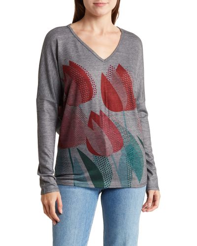 Go Couture Open V-neck Spring Sweater - Red