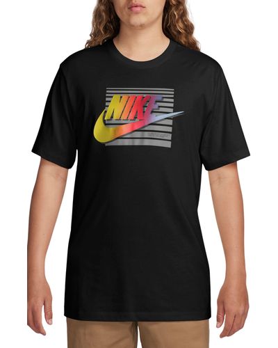 Nike Swoosh Graphic T-shirt - Black