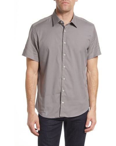 Stone Rose Stretch Short Sleeve Button-up Shirt - Gray