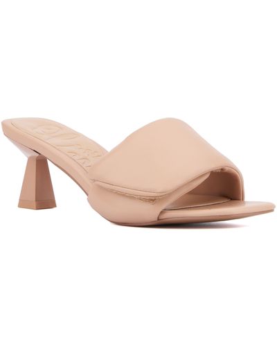Olivia Miller Allure Sandal - Pink