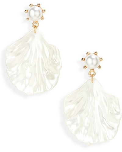Tasha Imitation Pearl Resin Drop Earrings - White