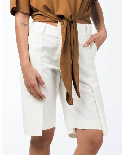 BLIKVANGER Asymmetrical Milky White Shorts