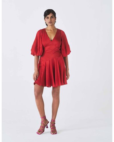 LITTLE THINGS STUDIO Parijaat Dress - Red