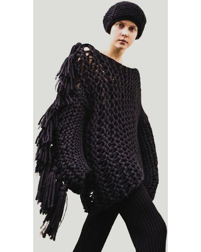 SERAYA Handknit Asymmetric Sweater - Black