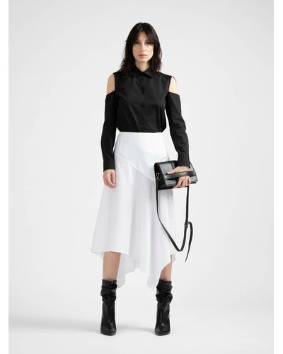 DIVALO TRANSYLVANIA Pintak Black Shirt With Cut-out - White